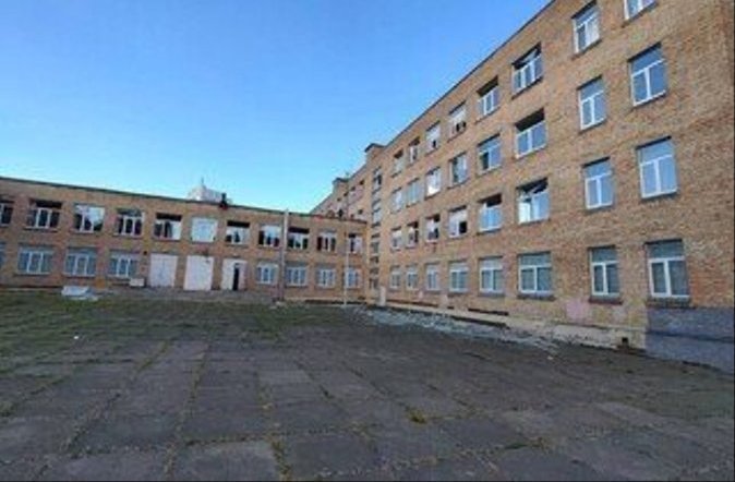 Пошкодження закладів освіти у Києві після обстрілу у ніч на 24 травня