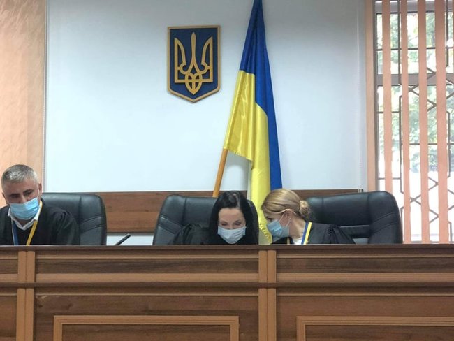 Суд почав підготовче засідання у справі Шеремета: під будівлею відбувається акція на підтримку Антоненка, Дугарь і Кузьменко 10