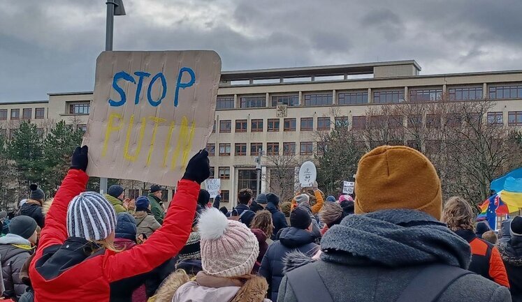 "Enough with Russia": Bratislava protests Fico’s visit to Putin. PHOTOS