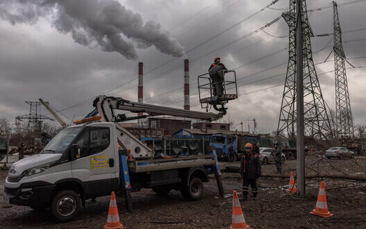 More than 330 settlements are without power supply due to bad weather, outage schedules are in effect in Kharkiv - "Ukrenergo"