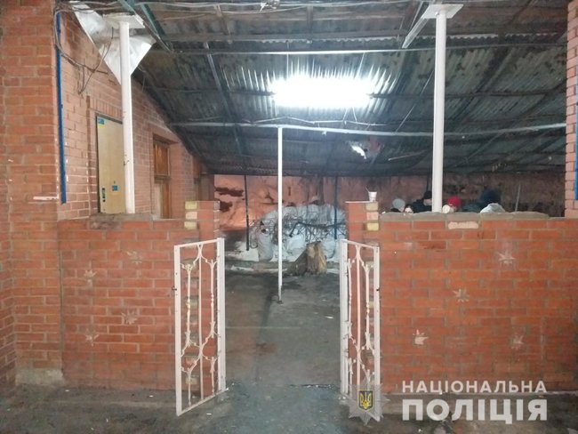 Ранее судимый мужчина устроил резню в кафе Харькова: три человека с ранениями грудной клетки госпитализированы, - полиция 02 Ранее судимый мужчина устроил резню в кафе Харькова: три человека с ранениями грудной клетки госпитализированы, - полиция 02
