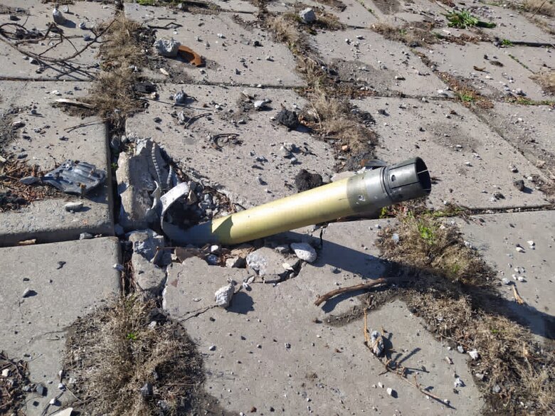 Россияне продолжают обстреливать Бериславский район Херсонской области. Есть погибшие и раненые 04