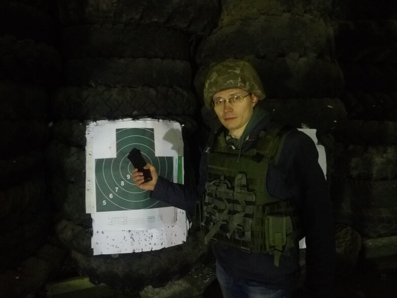 Сергій Огородник: Російські військові заговорювали зуби господарям, замикали їх на кухні для проведення бесіди, а решта в той час нишпорили по будинку й забирали цінні речі 01