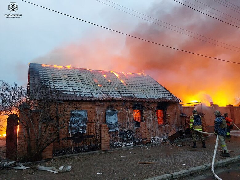 Наслідки ворожого обстрілу Очакова 03