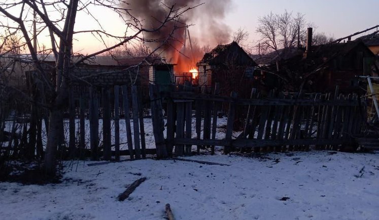 Доба на Донеччині: внаслідок ворожих обстрілів поранено 3 людей, пошкоджені будинки. ФОТОрепортаж