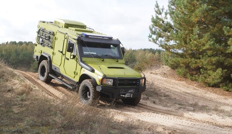 Ukrainian-made "Dzhura-EVAC" evacuation armoured vehicle approved for use - Ministry of Defence. PHOTOS