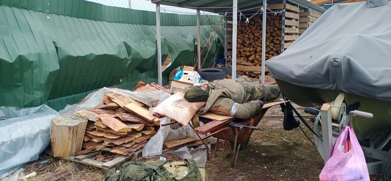 Российские десантники бросили своего раненого командира под Киевом 01