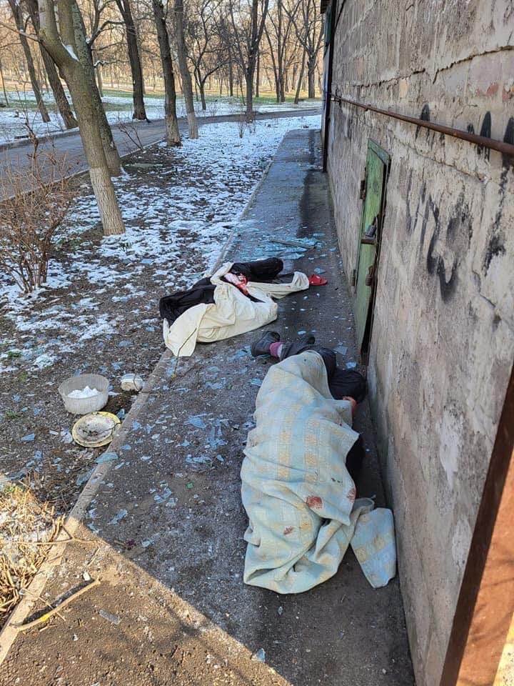 Маріуполь - це хроніка геноциду. Місто взяли у заручники і шантажують стражданнями мирного населення, - Бутусов 01