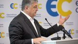 Реформа децентрализации оказалась под угрозой, - Порошенко о подготовке досрочных местных выборов