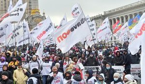 In Kyiv, entrepreneurs take to streets to protest tougher quarantine bans. VIDEO&PHOTOS