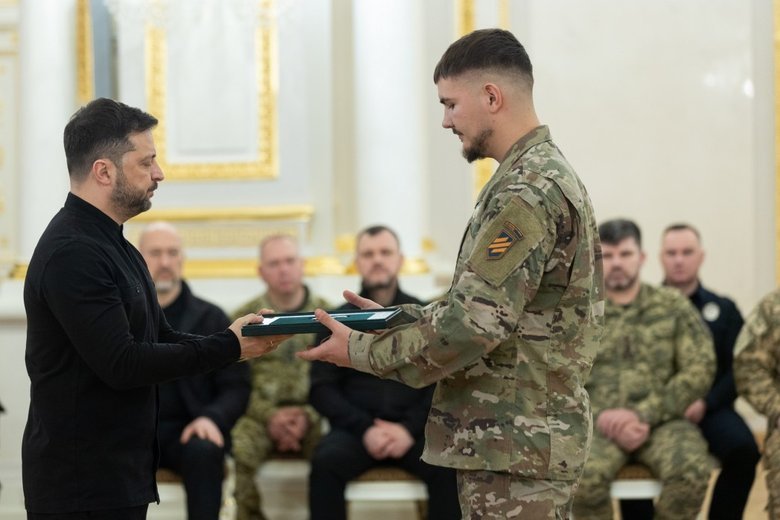 Награждение защитников