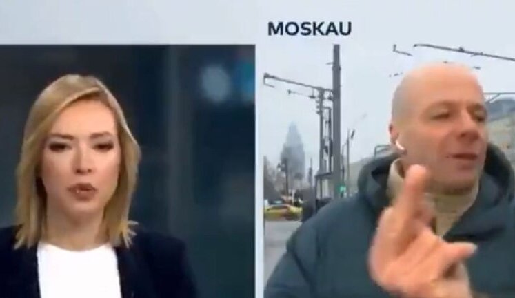 "Фашисты. Фак ю Германи", - німецький журналіст спробував вийти у прямий ефір в центрі Москви. ВIДЕО