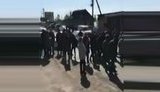 Закарпатські підприємці перекрили дорогу та вимагають відкриття магазинів і ринків. ВIДЕО