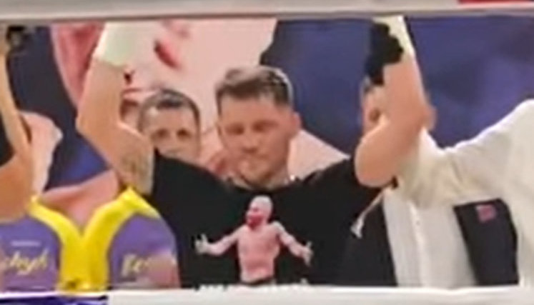 Украинский боксер Беринчик защитил титул WBO International. ВИДЕО