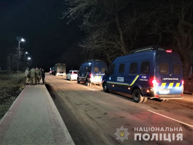 На півночі Рівненської області правоохоронці розпочали масштабне відпрацювання бурштинових клондайків 03