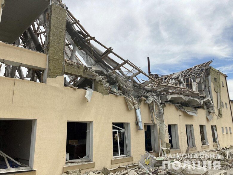 Ракеты, Грады, Ураганы, артиллерия, танки. Россияне нанесли 15 ударов по Донетчине за сутки, - Нацполиция 06 Ракеты, Грады, Ураганы, артиллерия, танки. Россияне нанесли 15 ударов по Донетчине за сутки, - Нацполиция 06