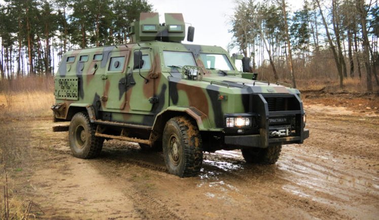 Бронювання автомобілів "Козак-2" сталлю, закупленою через фірму-"прокладку", автоматично підвищує ціну готової машини на €30 тис, - Іванов