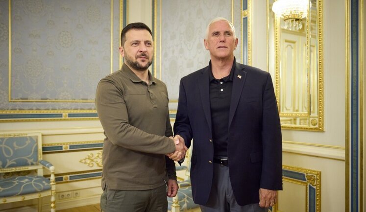 Zelensky discussed strengthening defense assistance to Ukraine with former US Vice President Pence