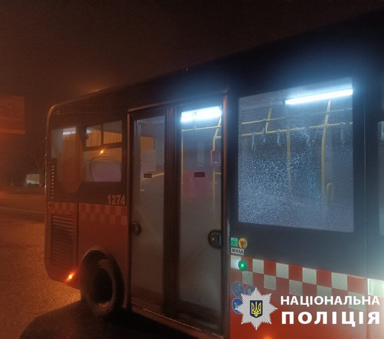 Buses were shot at in the Saltovsky district of Kharkiv
