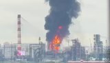 Далекобійний удар по Москві: горить НПЗ в області