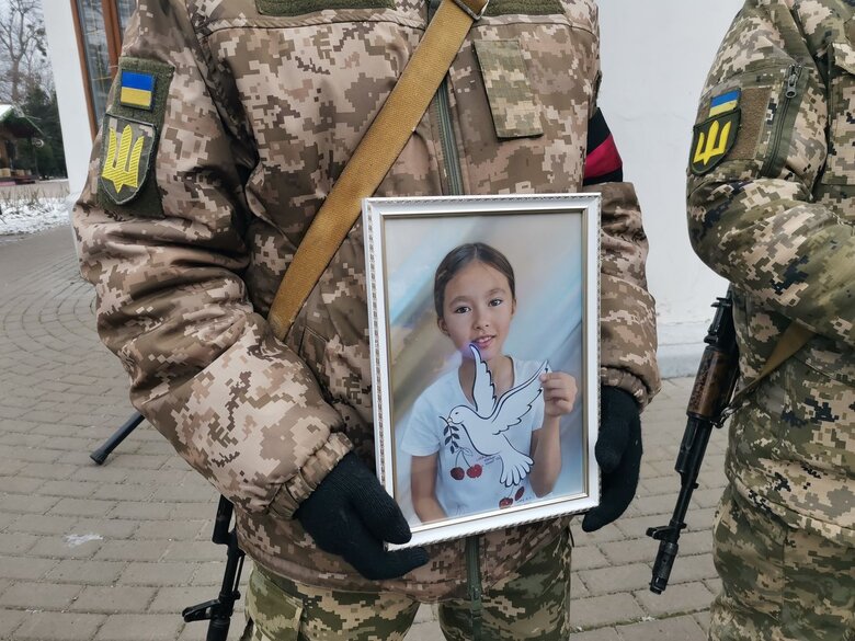 Обстріл Полтави 1 лютого: попрощалися із двома загиблими родинами