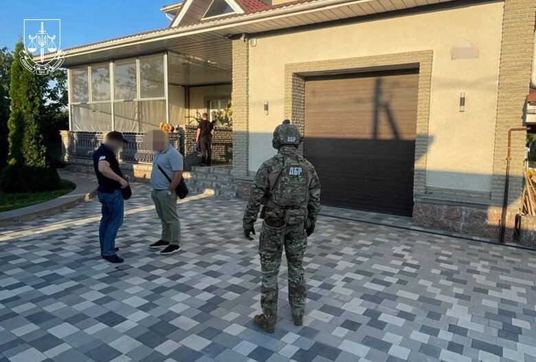 Suspicions of abuse in the field of defence