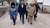 С ситуацией разбираемся. Будьте сдержанными и не паникуйте, - глава Полтавской ОГА Синегубов встретился с протестующими в Новых Санжарах