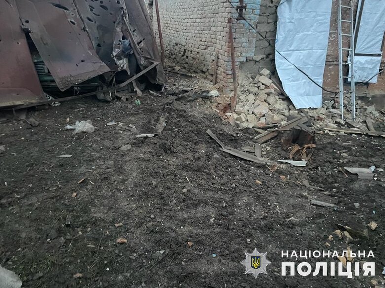 Рашисти завдали 8 ударів по Донеччині за добу: пошкоджено 20 цивільних об’єктів 13