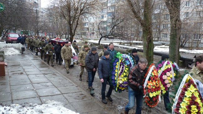 Із загиблим воїном 36-ї ОБрМП Олександром Швецем попрощалися на Кіровоградщині 09