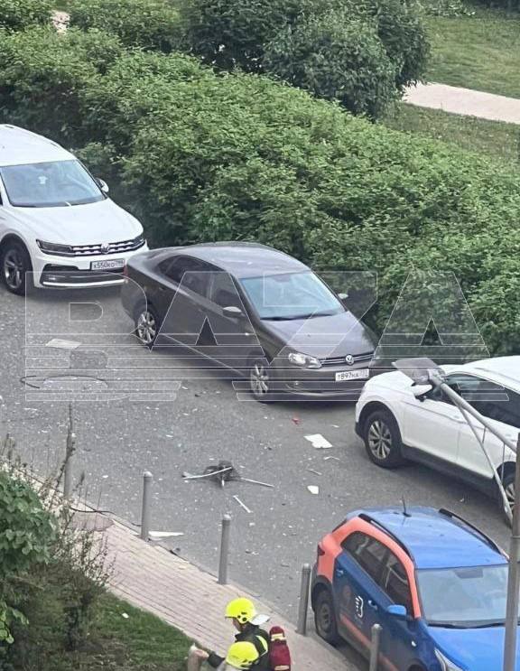Вранці безпілотники атакували Москву, є влучання в багатоповерхівки 03