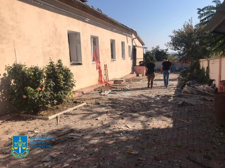 Наслідки атаки безпілотників по Снігурівці Миколаївської області: пошкоджено цивільну інфраструктуру 03