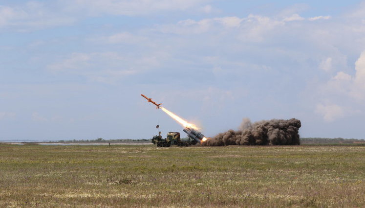На озброєння ЗСУ прийнято береговий ракетний комплекс "Нептун", - Міноборони