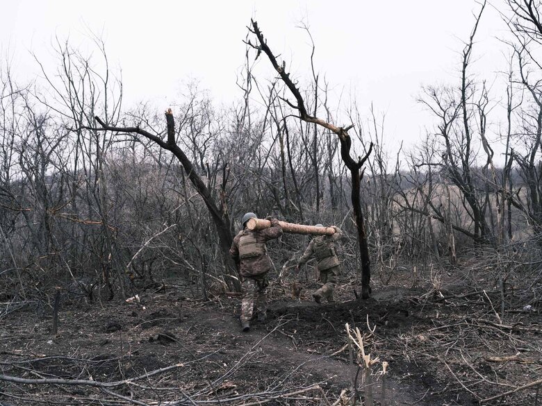 Війна — не привід для цензури, - інтерв’ю з фотографом Максимом Дондюком 37