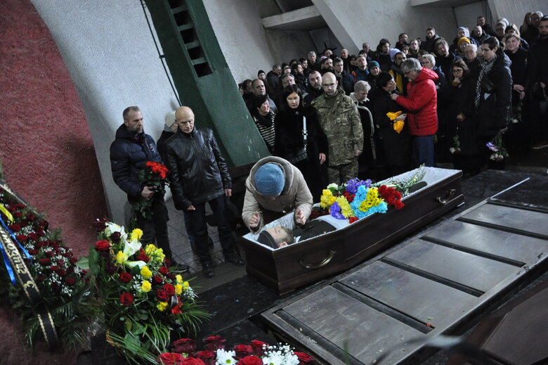 Із режисером монтажу Віктором Ониськом, який загинув у боях за Україну, попрощалися у Києві 20