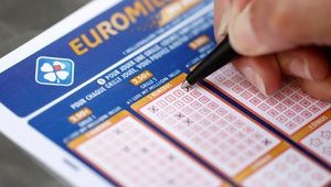 Билеты на розыгрыш €100 млн в "ЕвроМиллионы" доступны украинцам