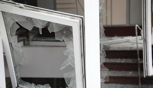 Удар безпілотника по багатоповерхівці Харкова