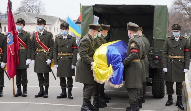 Воина 72-й ОМБ Минкина, погибшего на Донбассе, похоронили в Фастове под Киевом. ФОТОрепортаж