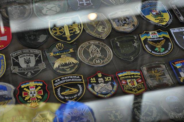 Виставка "Український Схід", присвячена АТО, відкрилася в Нацмузеї історії України у Другій світовій війні 03 Виставка "Український Схід", присвячена АТО, відкрилася в Нацмузеї історії України у Другій світовій війні 03