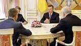 Янукович провел встречу с российскими олигархами