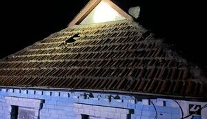 Ворог бив із артилерії по Біленьківській громаді Запорізької області. Снаряди влучили у приватну забудову, - ОВА. ФОТО