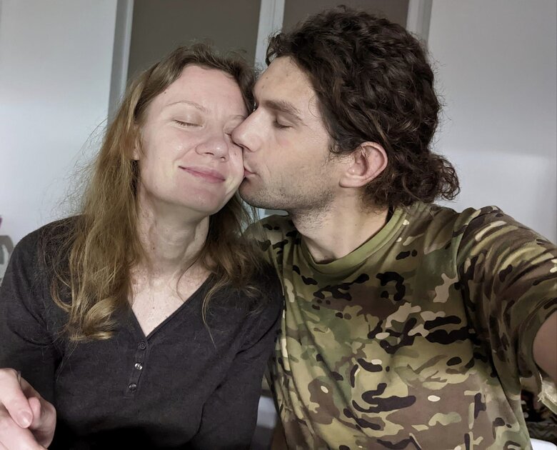 Загиблий в бою з російськими окупантами доброволець Віталій Киркач-Антоненко став батьком: Всі, хто знає мого чоловіка, привітайте його. Ми мріяли про цей день 02