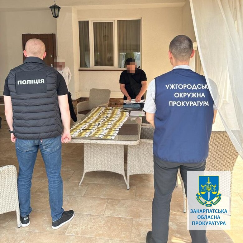 На Закарпатті судитимуть керівника ГО, що ввозив в Україну автомобілі як гуманітарну допомогу та продавав їх