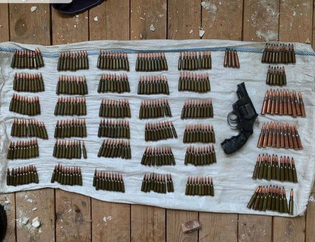 Схрон с четырьмя гранатометами нашли в Донецкой области, - Госпогранслужба 04