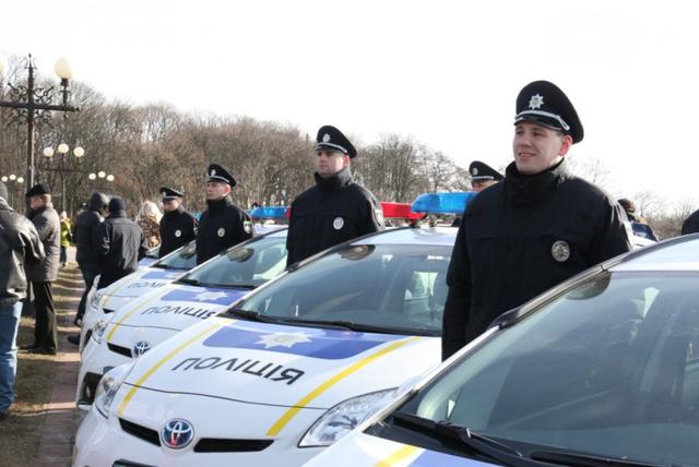 чернигов полиция присяга патрульная патрульные