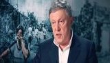 "В XXI веке в сверхдержаве нужно решать проблему с дровами. В полумиллионном Томске 8% домов обеспечено газом, а рядом тянут "Силу Сибири" в Китай", - Явлинский. ВИДЕО
