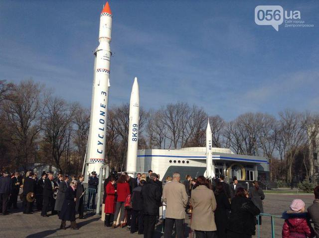 янукович днепропетровск