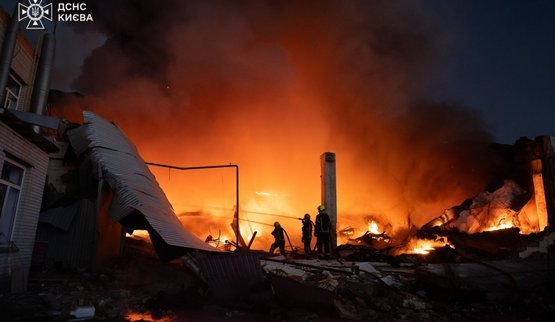 Понад 2 тис. дронів, 1700 КАБів і 19 ракет випустила РФ по Україні за тиждень, - Зеленський. ВIДЕО