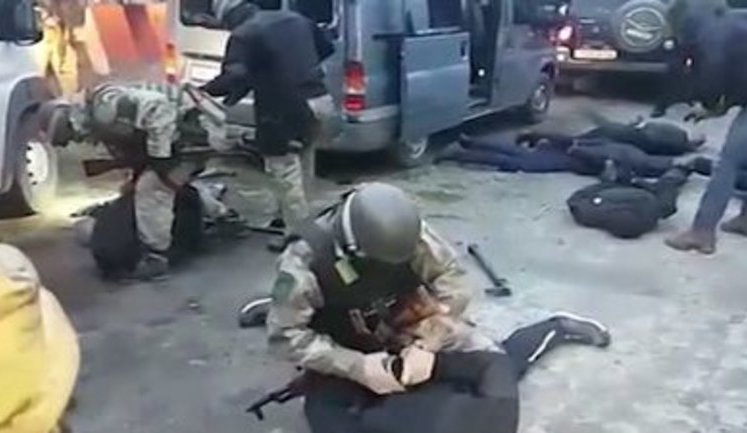 Law enforcers apprehend criminals who robbed jewelers near Berdychiv in late November. VIDEO