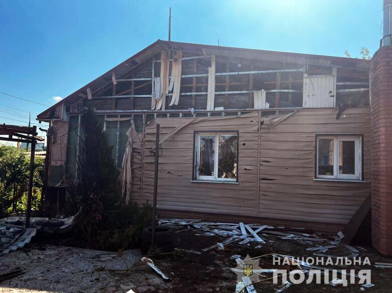 Некеровані ракети, С-300, РСЗВ: Росія завдала 44 удари за добу по Донеччині. Є загиблі, - Нацполіція 07