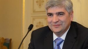 "Ганьба!" и "Сало – на нары!", - Львов встретил милиционера-фальсификатора, назначенного губернатором. ФОТОрепортаж+ВИДЕО